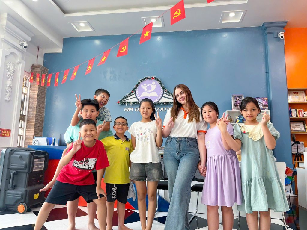 Luyện nghe nói tiếng Anh cho học sinh cấp 1 Hải Phòng

